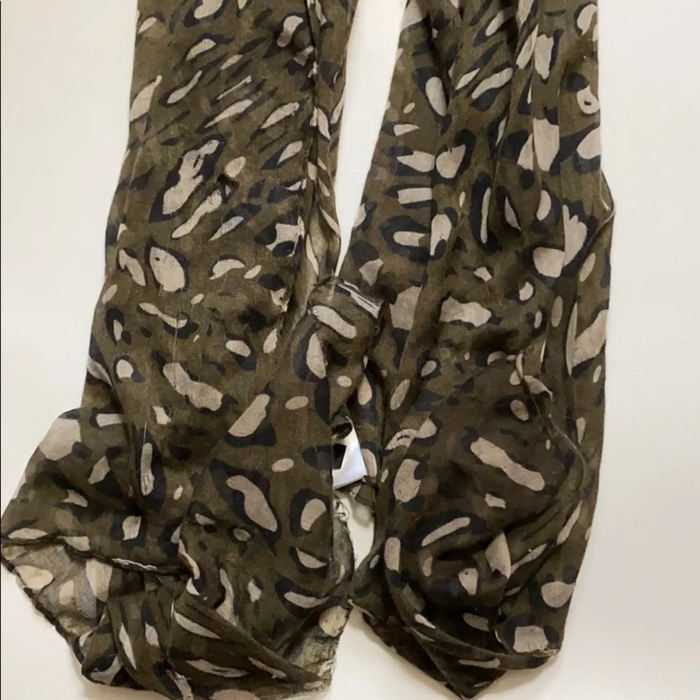 2bebe green scarf